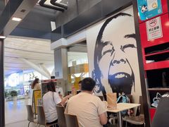 -麦当劳(深圳北站高铁店)