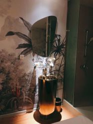 包房-伊丽汇