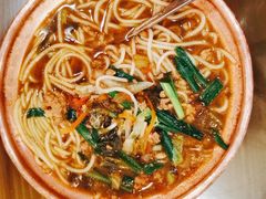铜锅米线-88号小吃店·经典云南菜·地道纳西美食