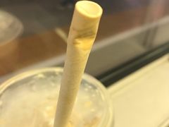 -星巴克(上海虹桥站2A检票口)