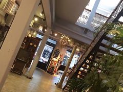 -RGF(巨鹿路店)