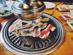 -唯成•韩国炭火烤肉 유성고기