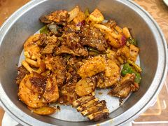 炕锅羊肉-尕西木春台手抓美食