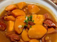 红烧肉烧红薯-吃饭皇帝大土家民族菜(正大广场店)