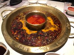 -哥老官重庆美蛙鱼头(宝山龙湖店)