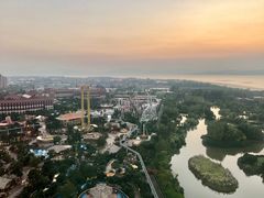 -七彩云南欢乐世界