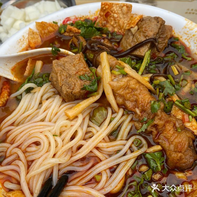 我愿称之为南京螺蛳粉之天花板，必打卡！