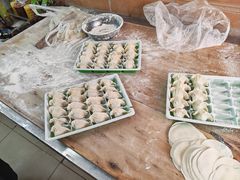 -孖妹上肉饺子馆