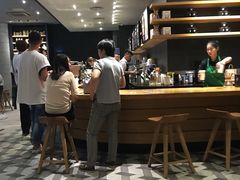 -星巴克臻选(郑州国贸360广场店)
