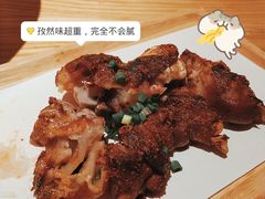 新疆孜然烤猪蹄-九毛九山下的院(荔湾领展广场店)