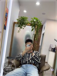 -艺格造型染发烫发