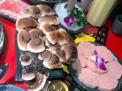 -谭鸭血老火锅(漳州路店)