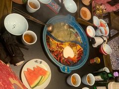 -吼堂老火锅(武汉 天地壹方南馆店)