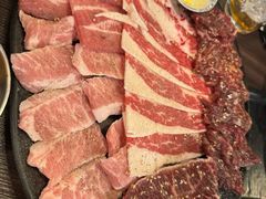 -大馥·炭火烧肉酒场(莘庄莘福坊店)