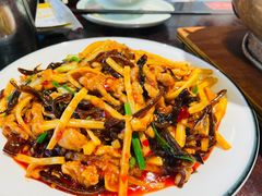 鱼香肉丝-味满堂川菜馆(新华家园店)