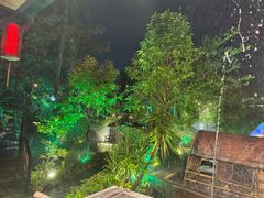 -花溪雨·森林餐厅(石基店)