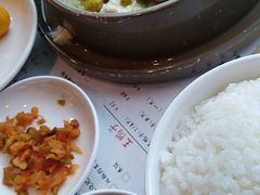 -重庆老字号·吴抄手·高豆花(T3航站楼店)