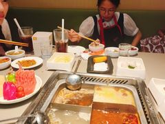 -海底捞火锅(杭州萧山宝龙广场店)