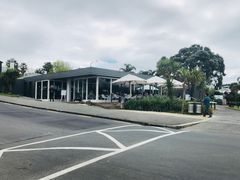 -Takapuna Beach Cafe