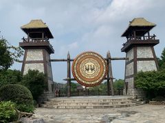 -茅山东方盐湖城景区