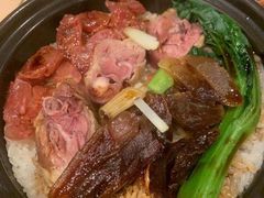 腊味煲仔饭-避风塘(金山万达店)