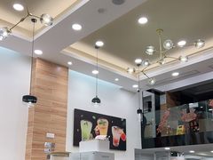 -佰搭果·广式茶餐厅(西华路店)