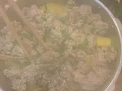 -郑件洋芋饭庄