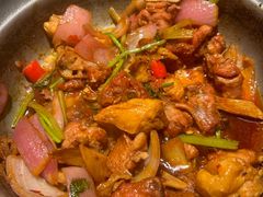 -禄婶鸡煲·打边炉