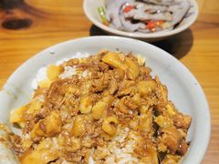 -红猪卤肉饭(大西洋美食城店)