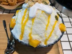 芒果雪冰-董眼镜火锅(洪崖洞总店)