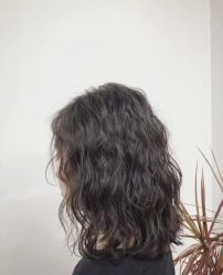 -茶发Salon·烫发染发理发