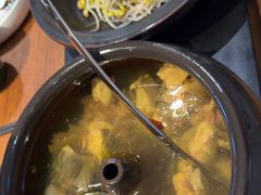 -云海肴·汽锅鸡·云南菜(天山百盛优客店)