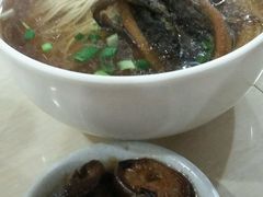 -老西白点心店