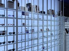 -诺柯视眼镜-蔡司依视路官方工厂店(白银路店)