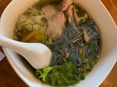 -蝶豆花蓝面条