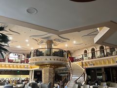 -碧中海汤泉汗蒸酒店