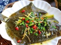 清蒸多宝鱼-维园悦谱·海派家常菜(乌鲁木齐南路店)