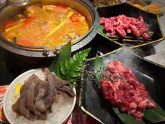 -一绪に和牛寿喜烧(罗湖益田假日店)