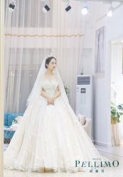 -派丽莫Pellimo原创设计婚纱品牌