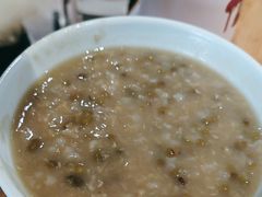 -食膳公园包子铺(烈士公园店)