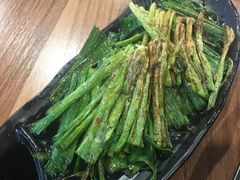 -陈员外正宗夹江烧烤(广福路店)