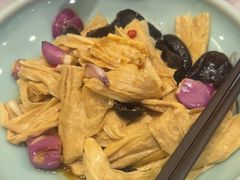 -围龙屋客家食府(福田店)