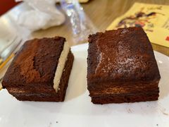 提拉米苏-宝记烧烤·碳锅羊肉·羊蝎子火锅·夜食社(文体路创始店)