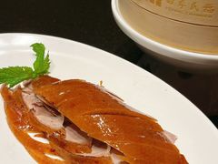 酥香嫩烤鸭-四季民福烤鸭店(外滩外白渡桥店)