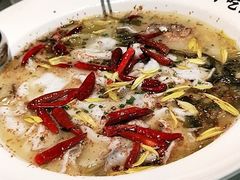 -江渔儿酸菜鱼·拔草餐厅(虎门君乐汇店)