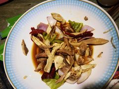 -巴依兄弟西域美食(机场店)