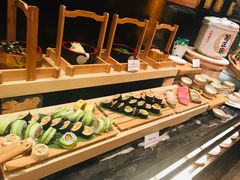 -岷山饭店-芝芝自助餐厅