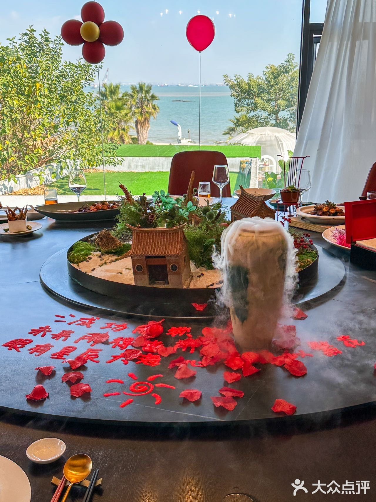 高端局｜一键搞定毕业礼、成年礼等场合……