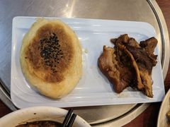 -聚首堂·特色小吃·肘子(什刹海德胜门店)