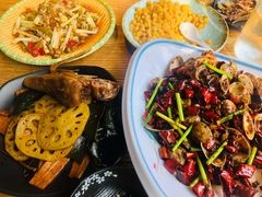 -嘎嘎鸭脑壳江湖菜(五里店)